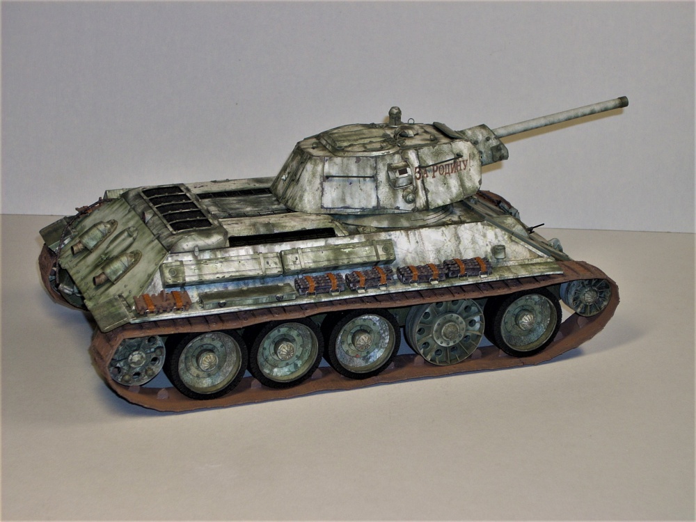 T-34/76 (Plná velikost v novém okně) T-34/76