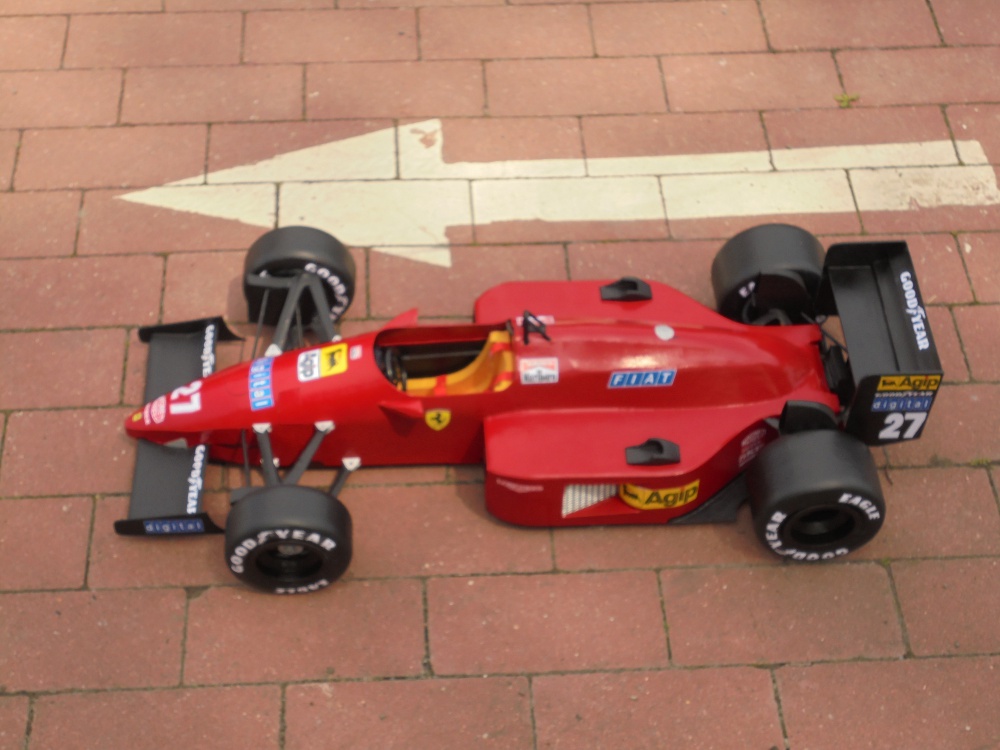 Ferrari F1 / 87 tipo 638 turbo (Plná velikost v novém okně) Ferrari F1 / 87 tipo 638 turbo
