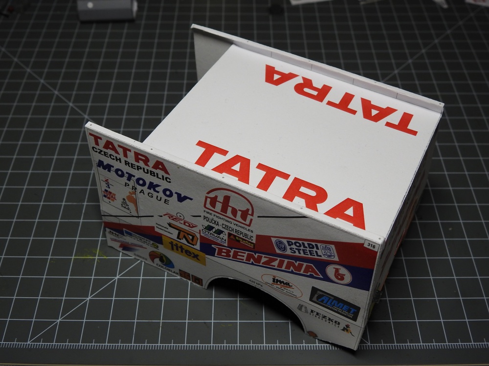 Tatra 815 HAS Dakar 1995 (Plná velikost v novém okně) Tatra 815 HAS Dakar 1995