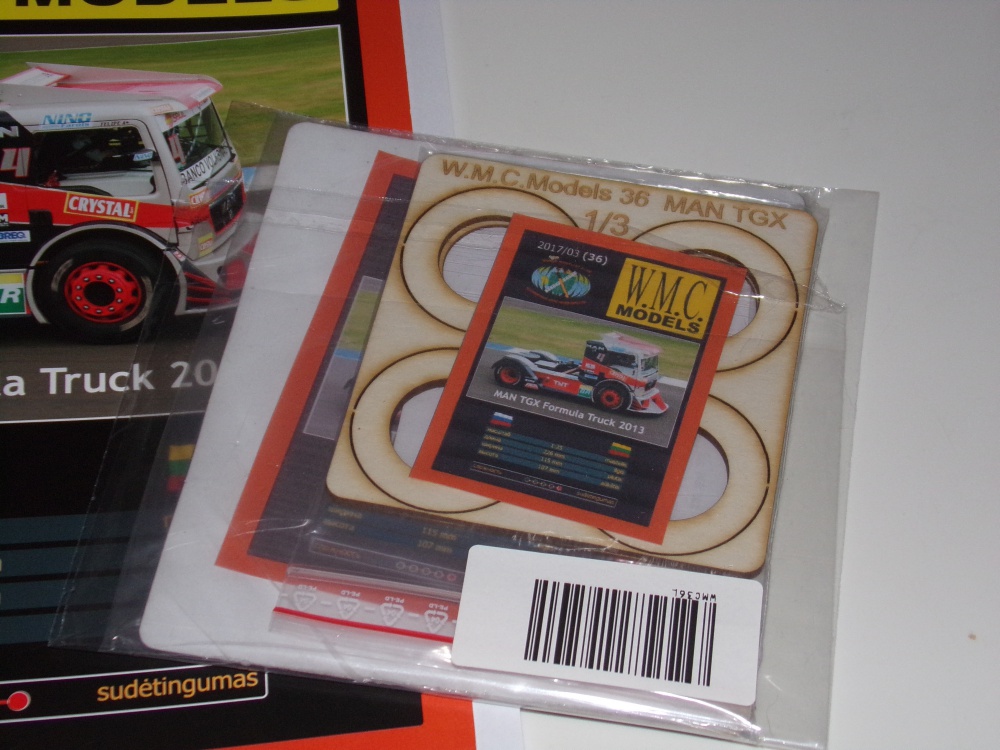 Man TGX Formula Truck 2013 (Pln� velikost v nov�m okn�) Man TGX Formula Truck 2013