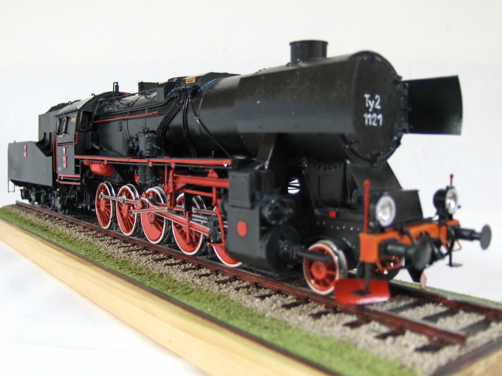 394574