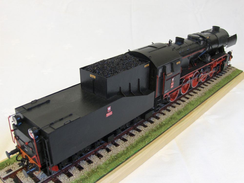 Ty-2 (Plná velikost v novém okně) Ty-2