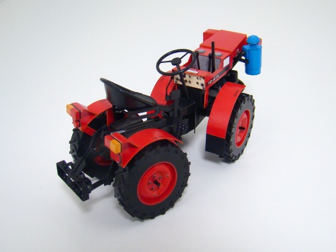 Agrostroj TK-4K-14 s nástroji Agrostroj TK-4K-14 s nástroji
