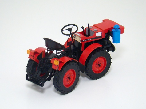 Agrostroj TK-4K-14 s nástroji Agrostroj TK-4K-14 s nástroji