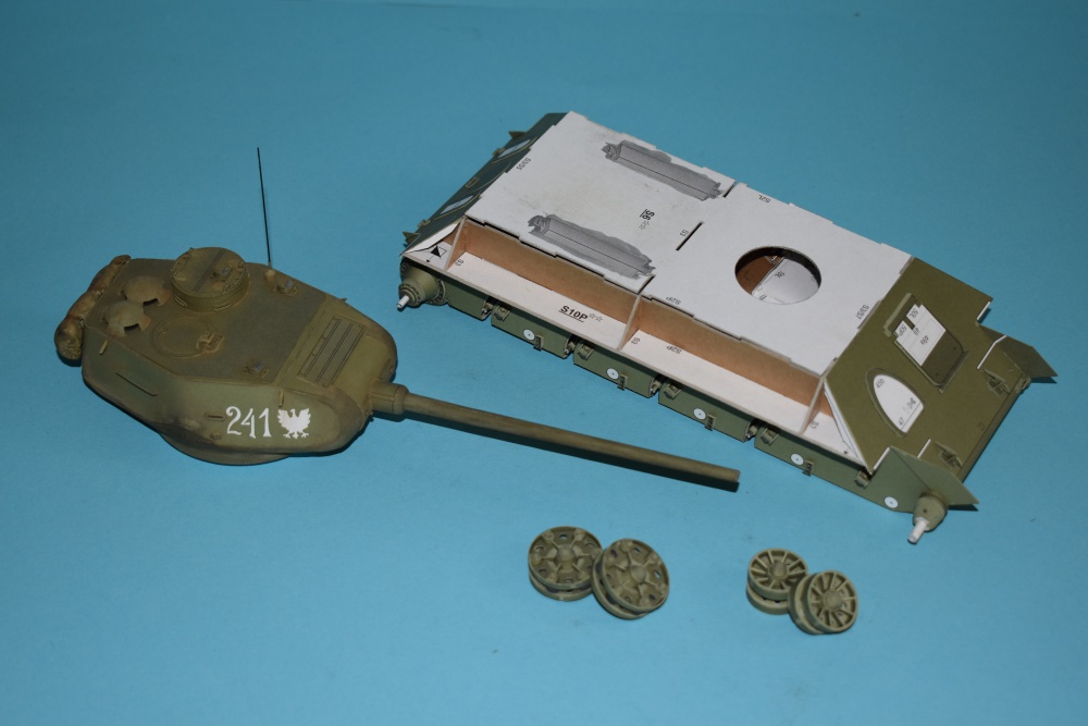T 34/76 + T 34/85 (Plná velikost v novém okně) T 34/76 + T 34/85