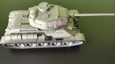 T-34/85 T-34/85