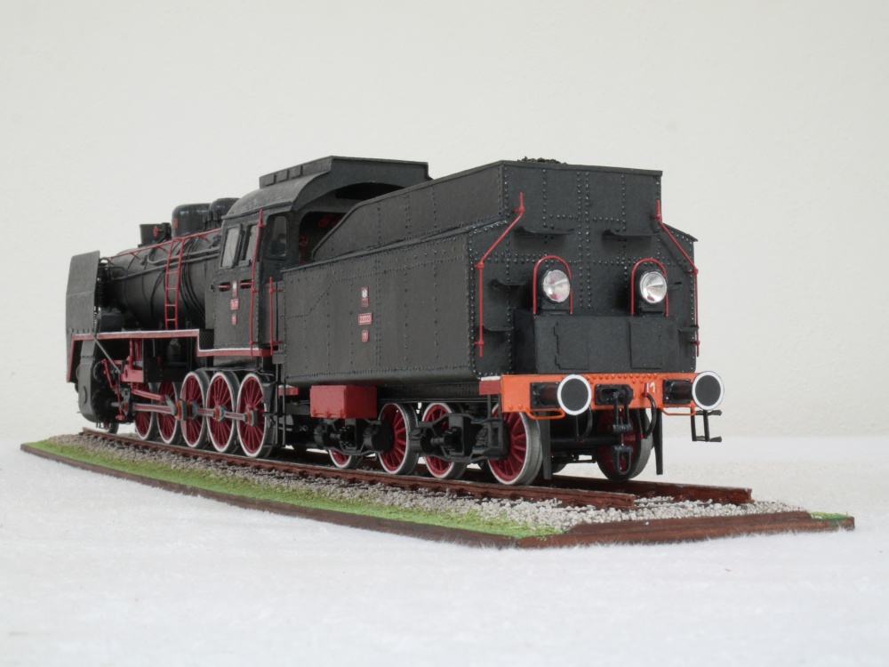 394860
