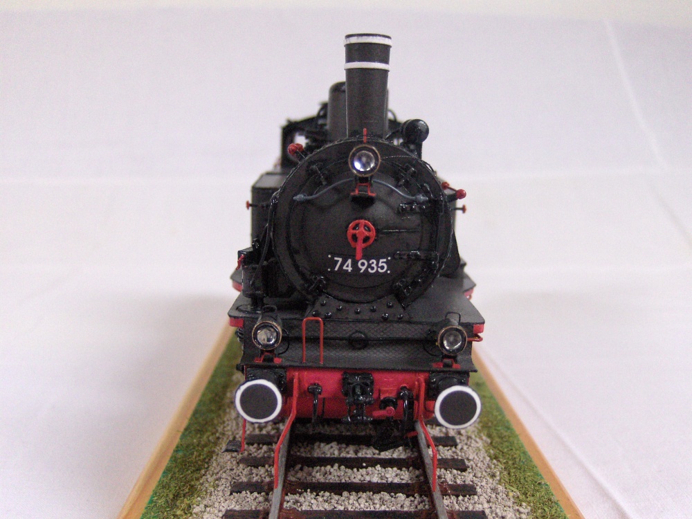 394938