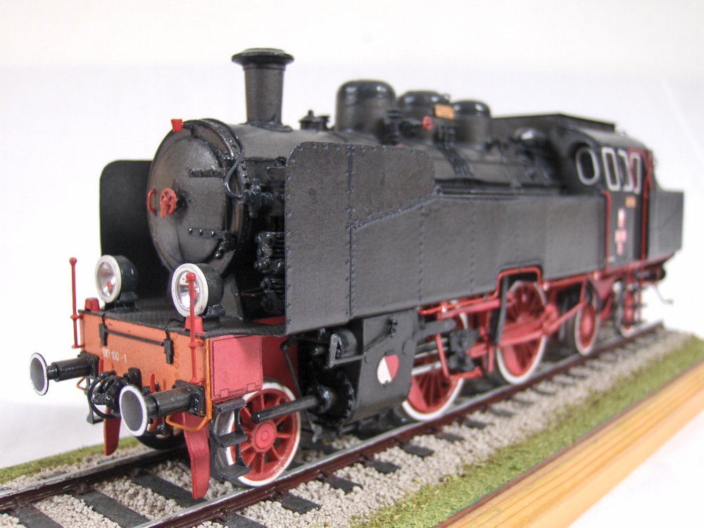 394970