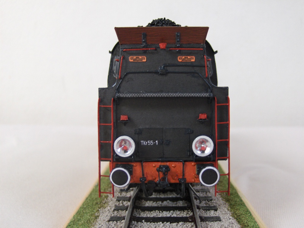 395004