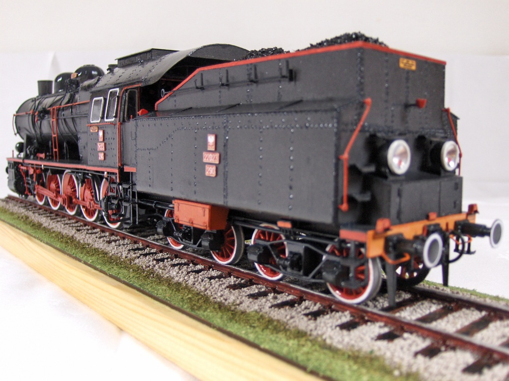 395067