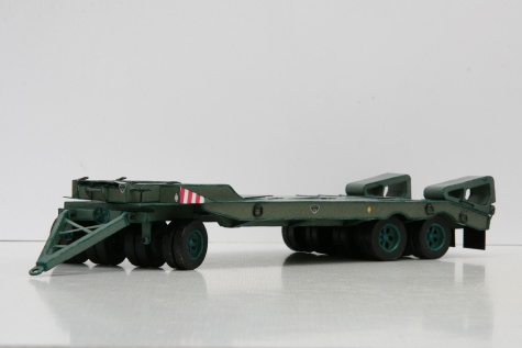 Tatra 813 8x8 vojensk� valn�k,taha� + Transporta P32