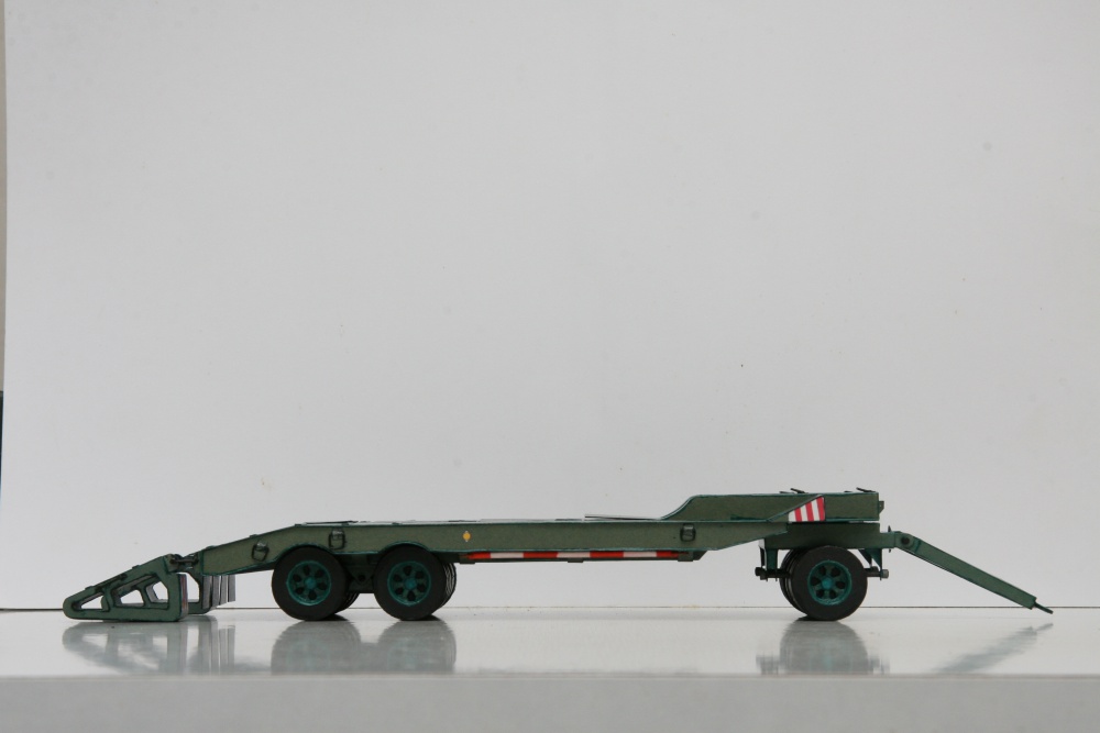 395700