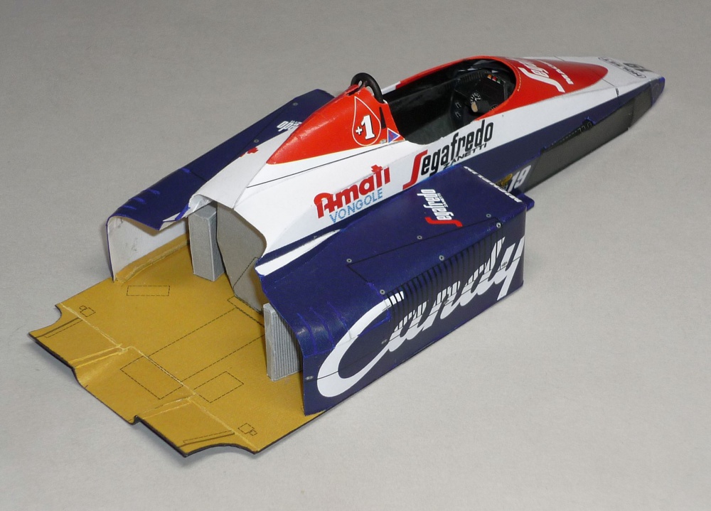 Toleman TG184 -Stefan Johansson - GP Italie 1984 (Plná velikost v novém okně) Toleman TG184 -Stefan Johansson - GP Italie 1984