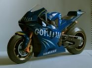 Yamaha YZR - M1 + Rossi