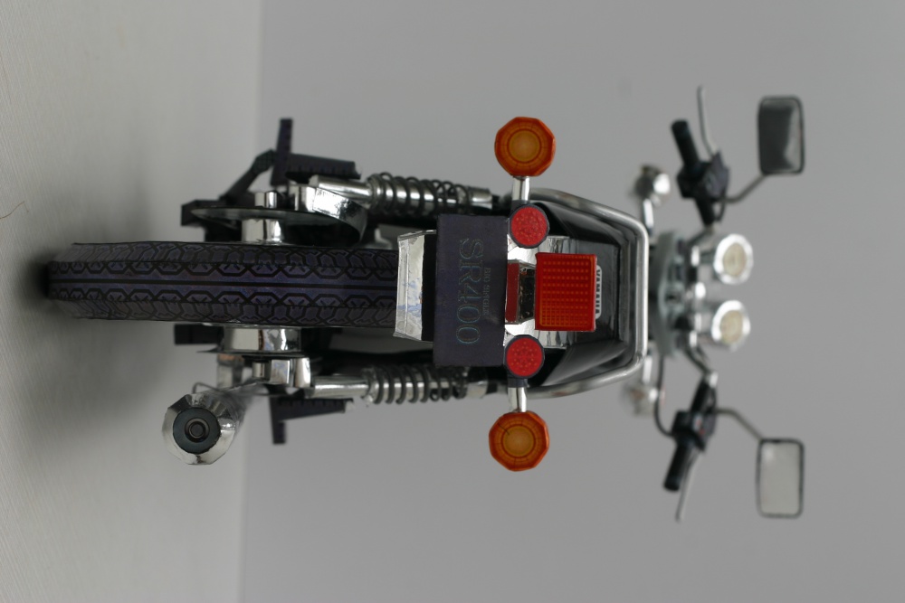 396098