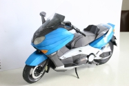 Yamaha T-max