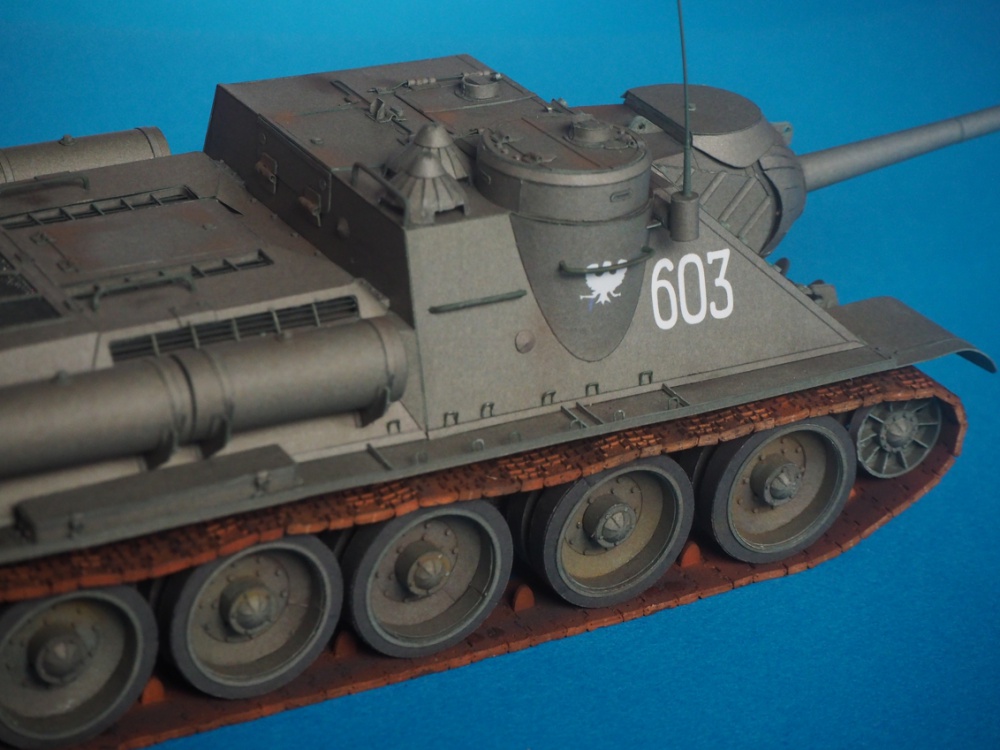 SU-85M (Plná velikost v novém okně) SU-85M