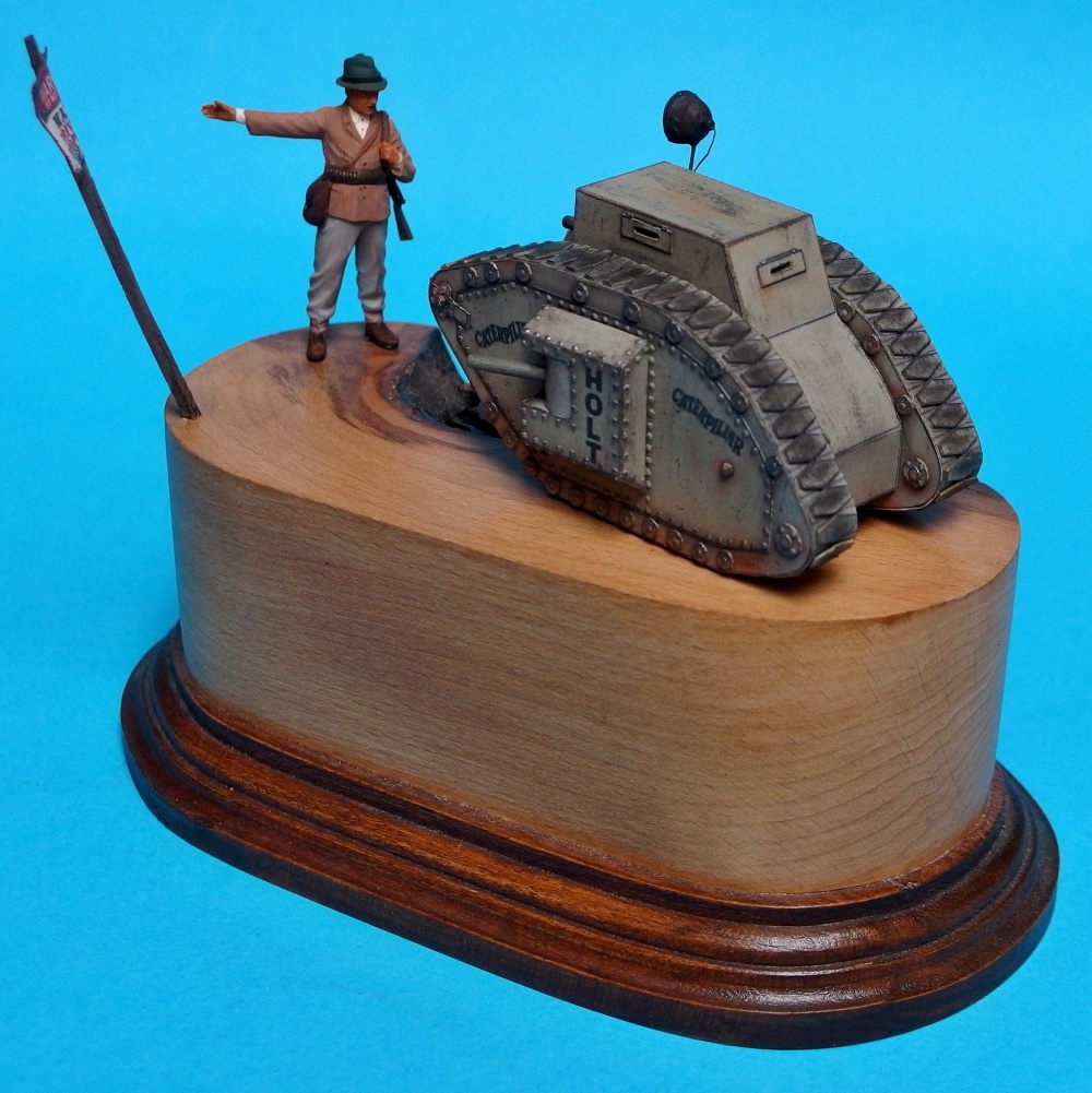 HOLT One-man tank (Plná velikost v novém okně) HOLT One-man tank