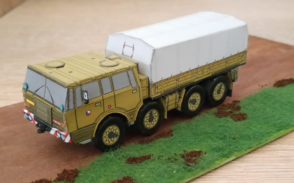 100 army (Plná velikost v novém okně) 100 army