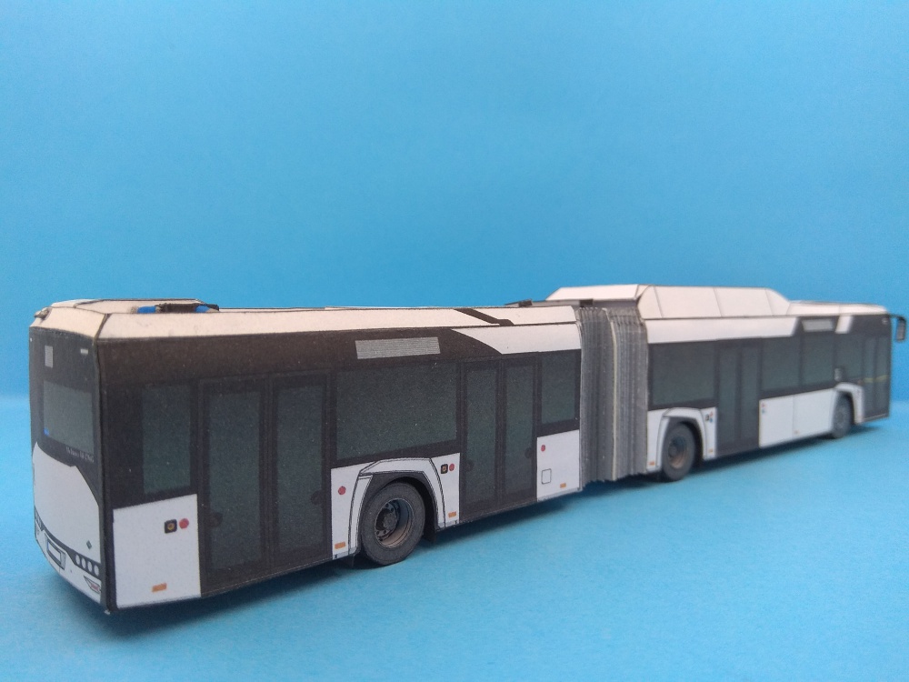Solaris Urbino IV 18 CNG (Plná velikost v novém okně) Solaris Urbino IV 18 CNG