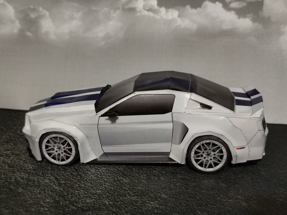 Ford Mustang (THE NEED FOR SPEED movie) (Plná velikost v novém okně) Ford Mustang (THE NEED FOR SPEED movie)