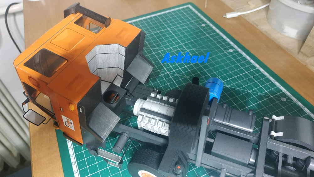 408247