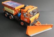 TATRA 815-2 NTH 6x6 s posypovou n�dstavbou SYKO-5M a sn�hovou radlic�