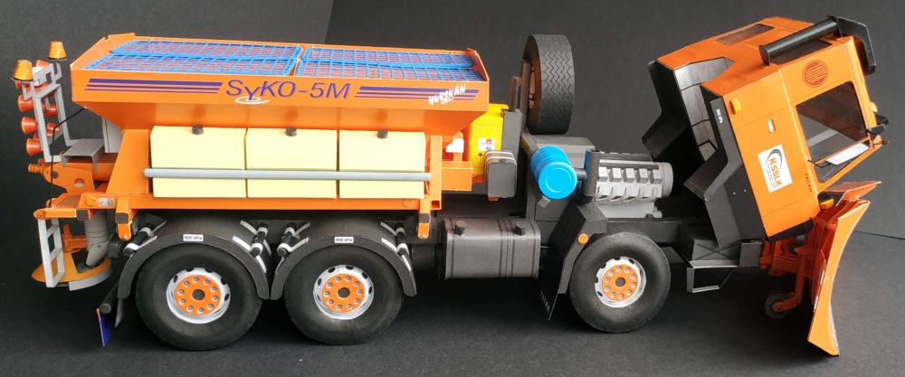 412343