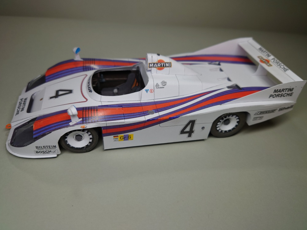 Porsche 936 (Plná velikost v novém okně) Porsche 936