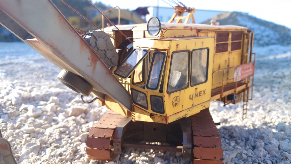 431440