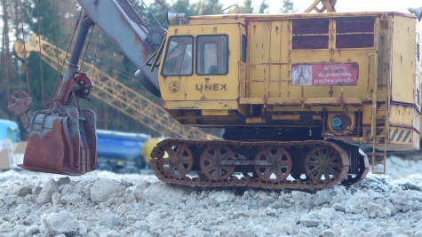 Unex 303