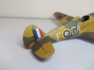 Curtiss Tomahawk IIB / Hallinski / 1:33