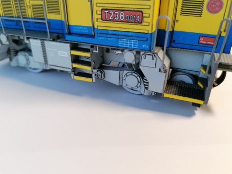 I model pomáhá - ř.704/T238 I model pomáhá - ř.704/T238