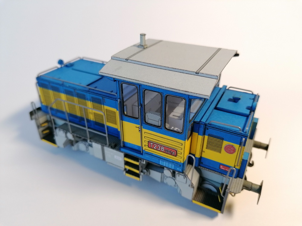 399492
