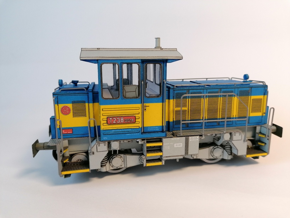 399494