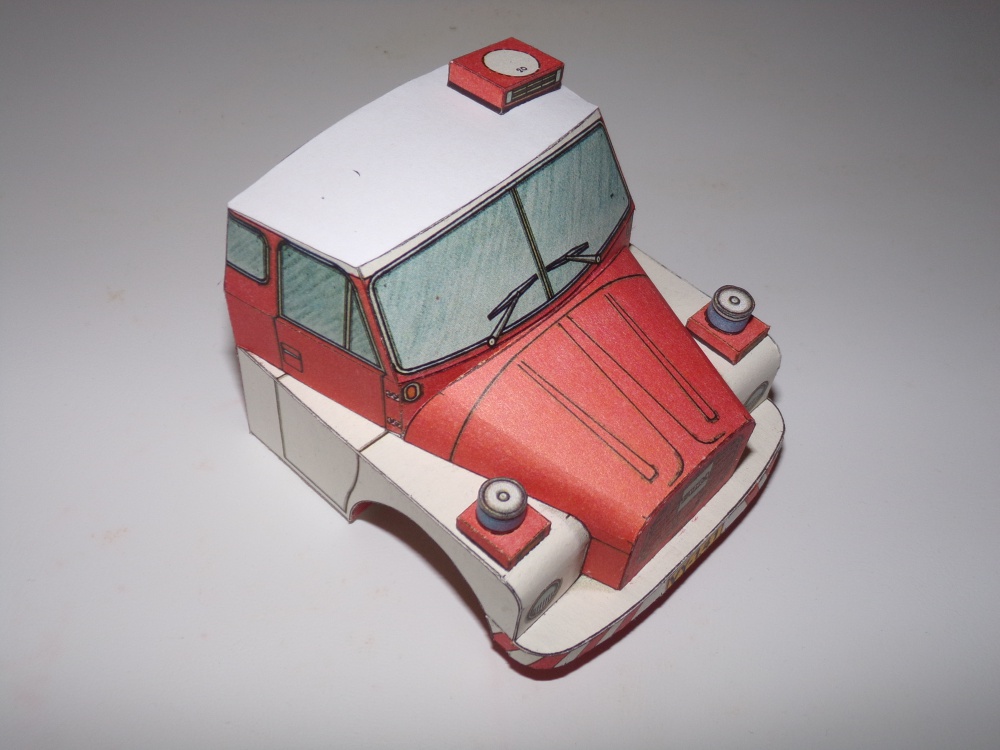 Cisternov� st��ka�ka CAS 32-T 148 a vysokozdvi�n� po��rn� plo�ina PP27-1 modely z ABC vs Ripper Works Richard V��kovsk�/MUDr. Jan Bruthans m 1:32