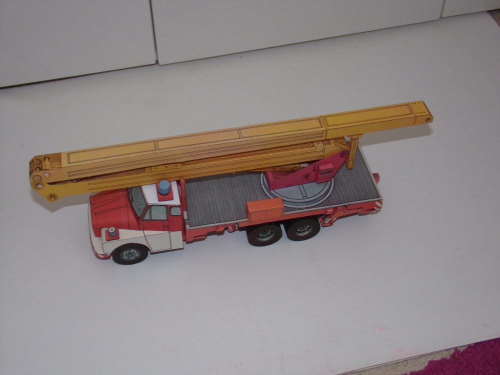 Cisternová stříkačka CAS 32-T 148 a vysokozdvižná požární plošina PP27-1 modely z ABC vs Ripper Works Richard Výškovský/MUDr. Jan Bruthans m 1:32 (Plná velikost v novém okně) Cisternová stříkačka CAS 32-T 148 a vysokozdvižná požární plošina PP27-1 modely z ABC vs Ripper Works Richard Výškovský/MUDr. Jan Bruthans m 1:32