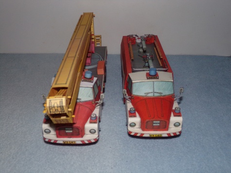 Cisternová stříkačka CAS 32-T 148 a vysokozdvižná požární plošina PP27-1 modely z ABC vs Ripper Works Richard Výškovský/MUDr. Jan Bruthans m 1:32 Cisternová stříkačka CAS 32-T 148 a vysokozdvižná požární plošina PP27-1 modely z ABC vs Ripper Works Richard Výškovský/MUDr. Jan Bruthans m 1:32