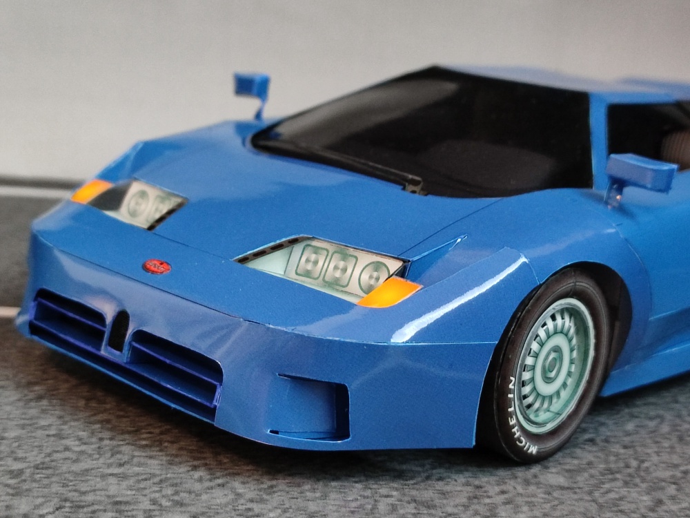 Bugatti EB110 GT (Plná velikost v novém okně) Bugatti EB110 GT