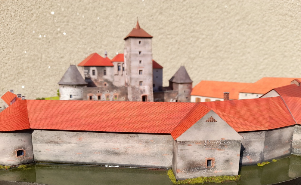 Vodní hrad vihov (Plná velikost v novém okně) Vodní hrad vihov