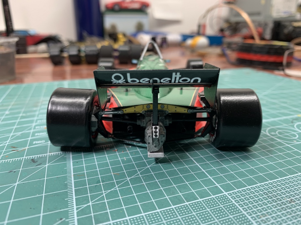 Alfa Romeo 183t - Team Press 1/24 (Plná velikost v novém okně) Alfa Romeo 183t - Team Press 1/24