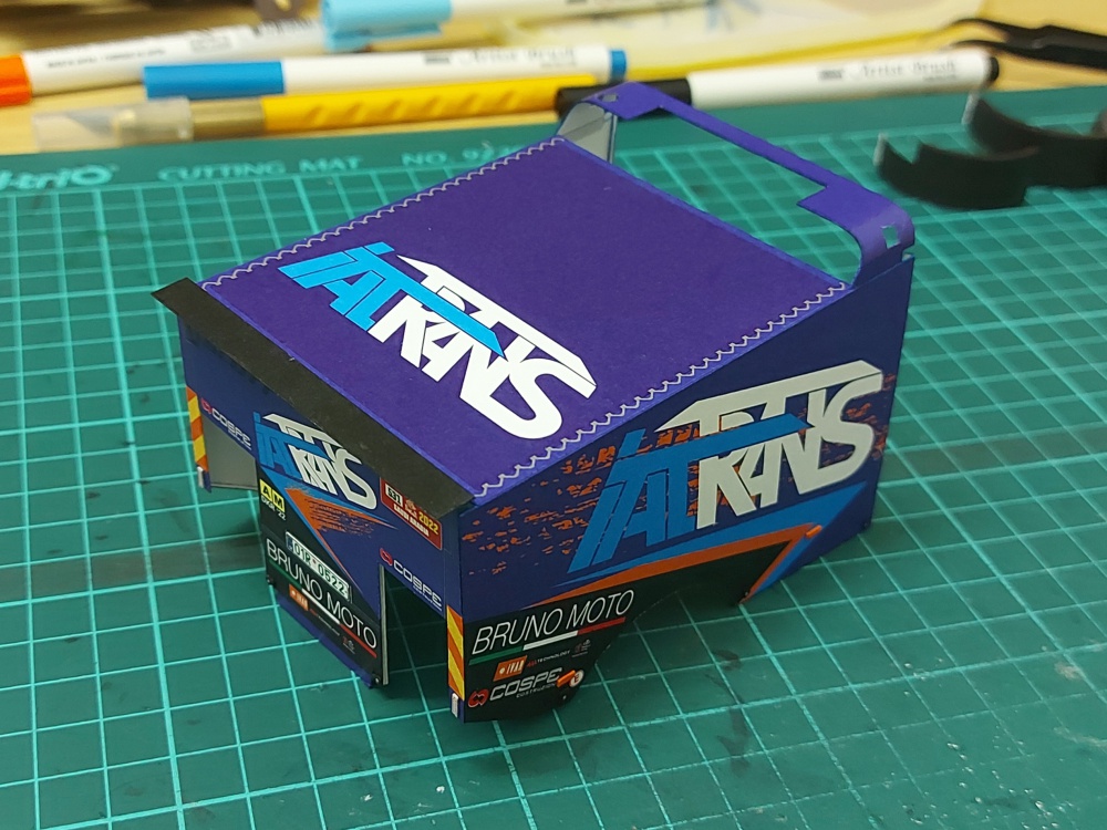 405486