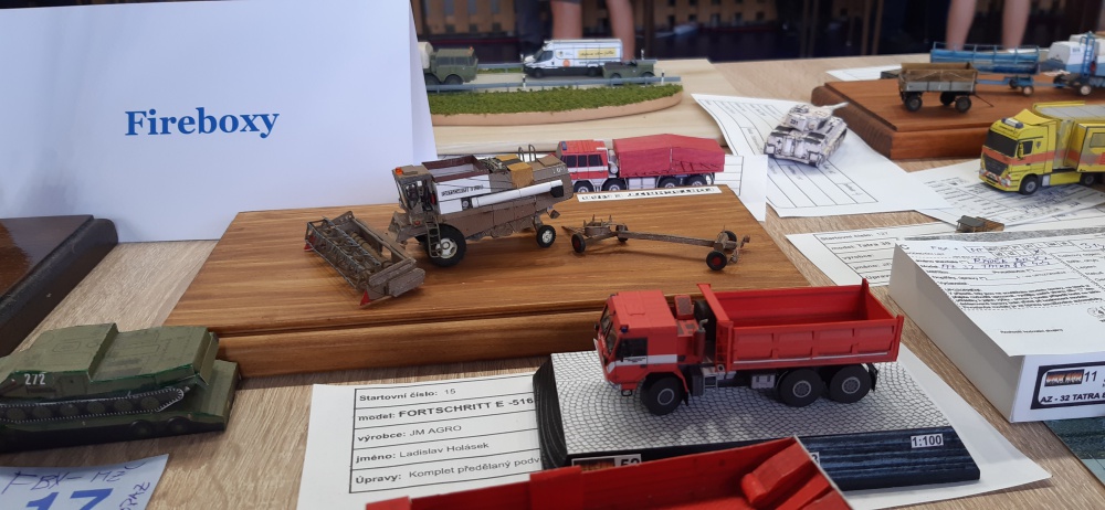 402216