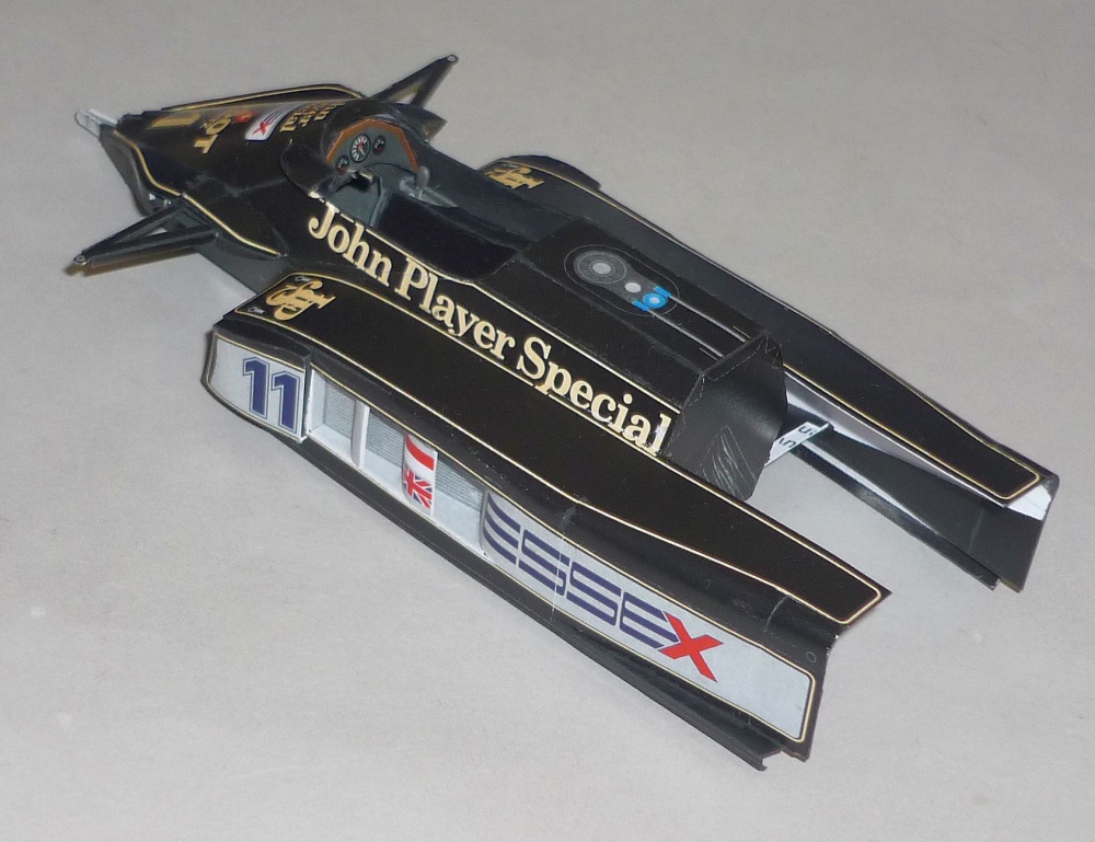 Lotus 87 - Elio de Angelis - GP panělska 1981 (Plná velikost v novém okně) Lotus 87 - Elio de Angelis - GP panělska 1981