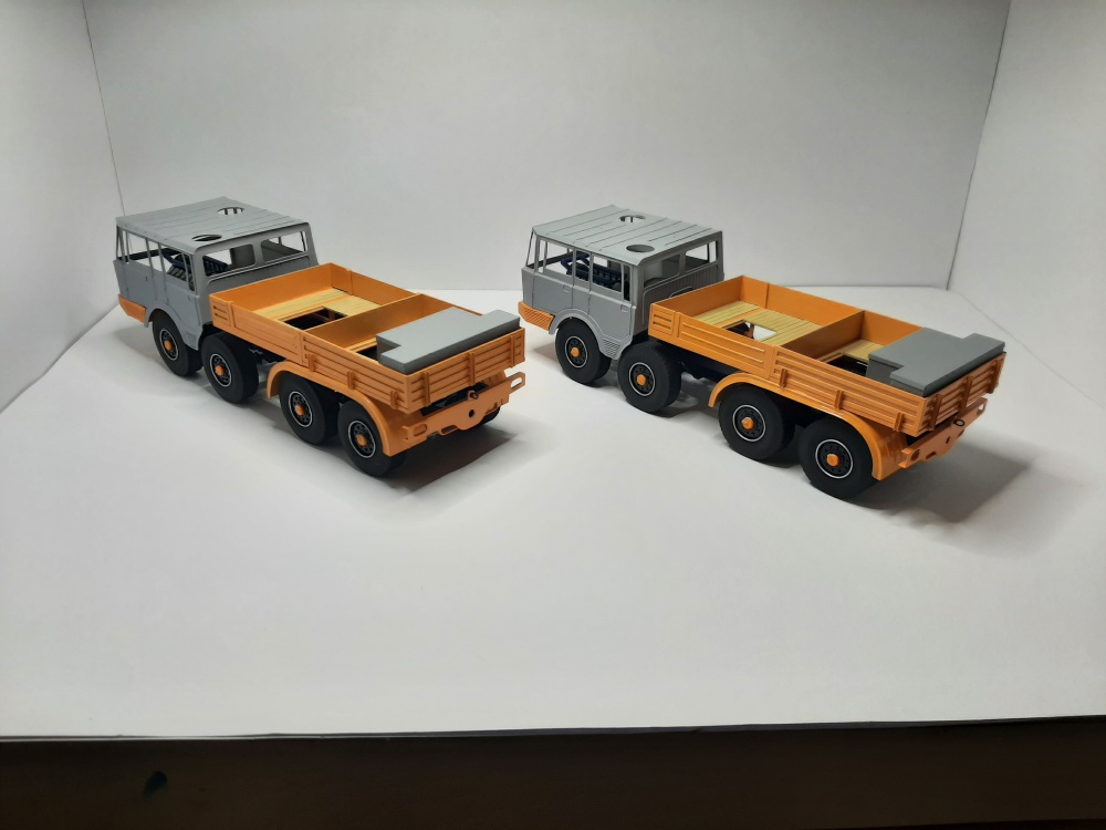 Tatra T813 TP 8x8 270k+ Scheuerle 125t