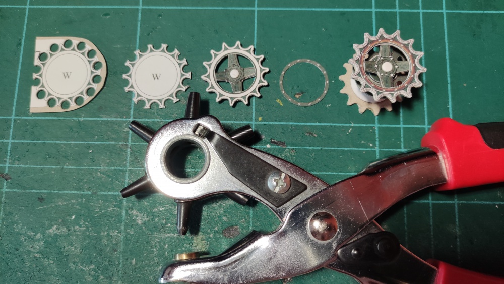 404161