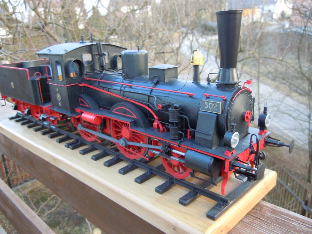 433861