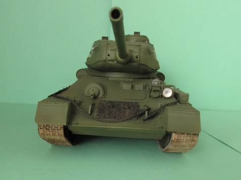 tank T-34/85 tank T-34/85