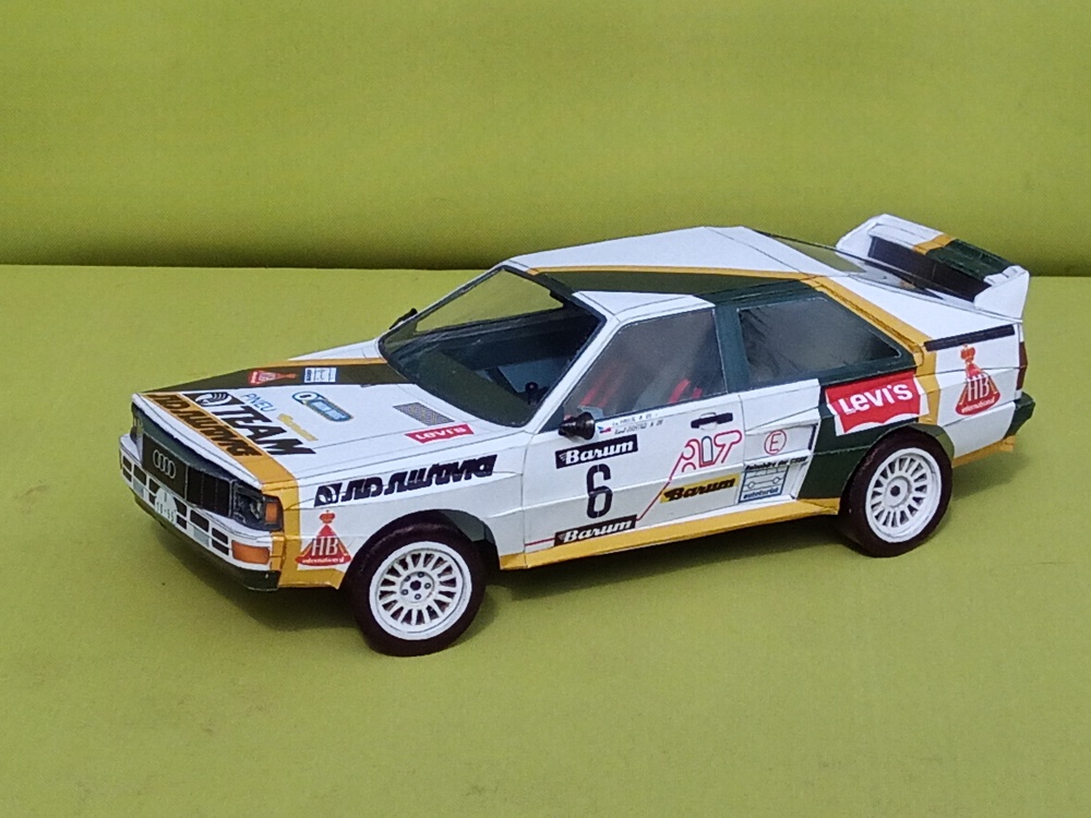 Audi Quattro A2 (Plná velikost v novém okně) Audi Quattro A2
